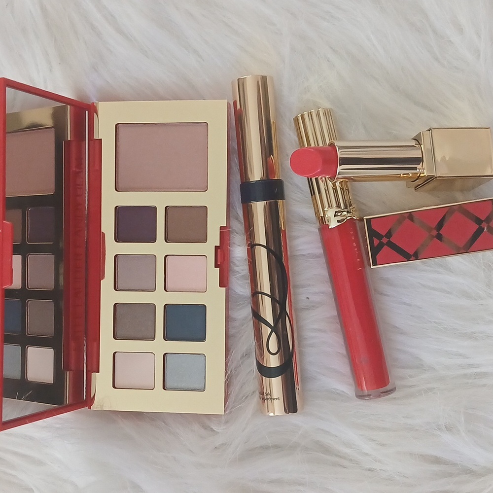 Estee Lauder Eyeshadow Mascara Lipstick & Gloss Set